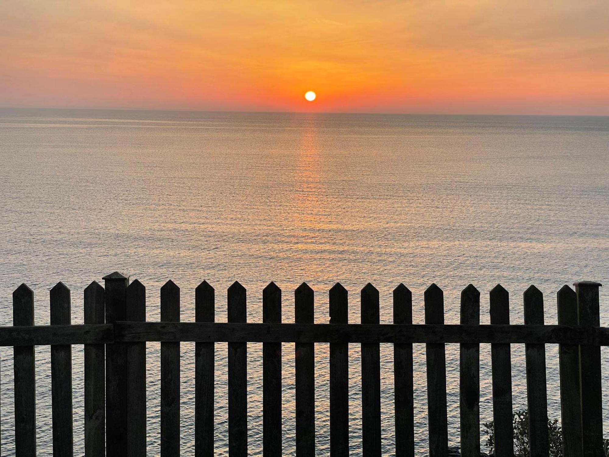 ניוקאסל Rocklea Seaside Cottage מראה חיצוני תמונה